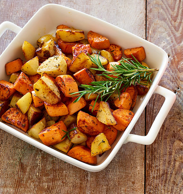 is it possible to cook sweet potatoes and white potatoes in the same pot