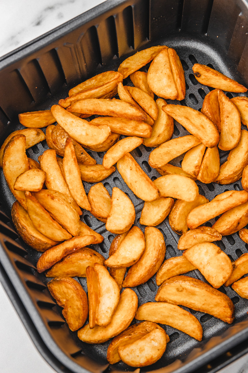 How Long Do You Air Fry Frozen Potato Wedges Perfectly?