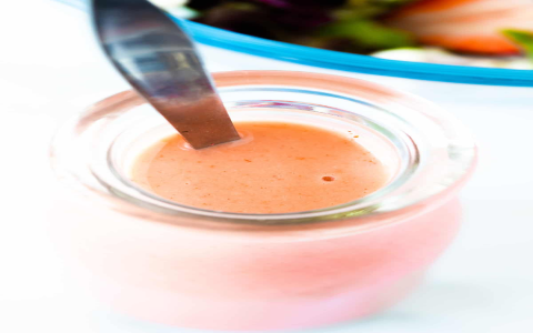 Best Strawberry Vinaigrette Dressing Brands: Find Your New Favorite Taste in Minutes!