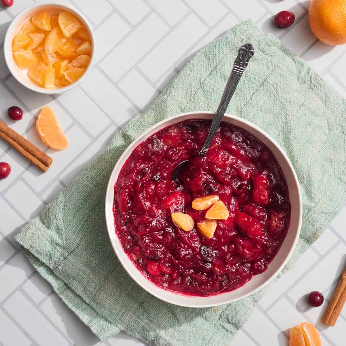 Easy Cranberry Mandarin Orange Sauce Recipe: Perfect for Your Holiday Meals!