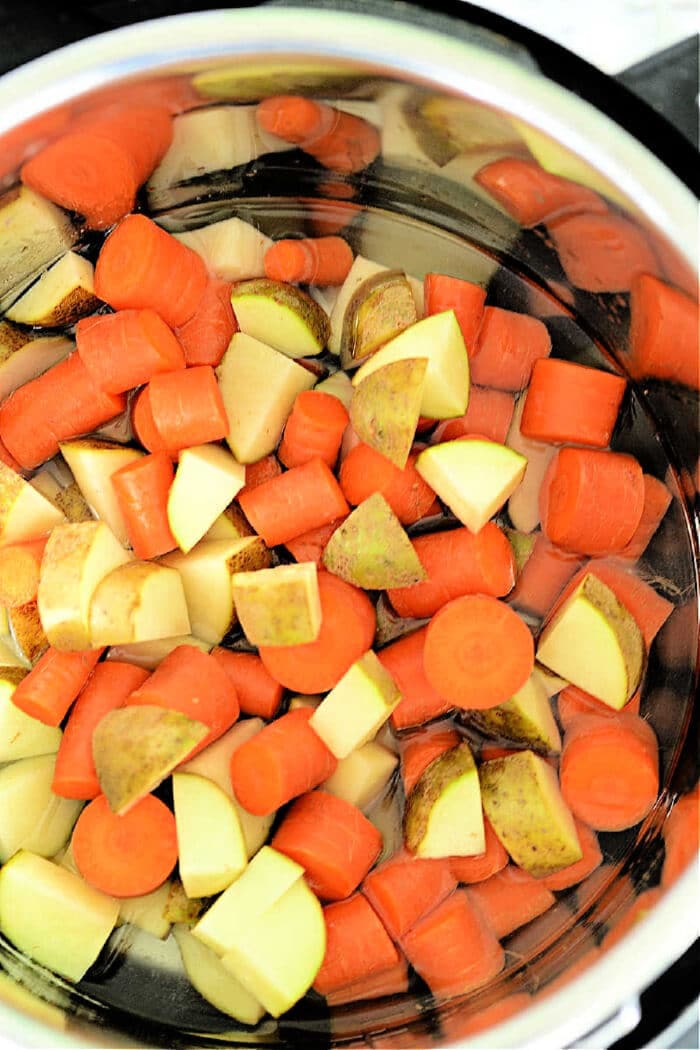 steps for pressure cooking carrots and potatoes