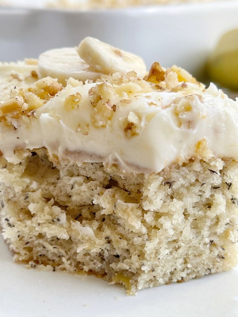 Make the Perfect Cream Cheese Frosting for Banana Bread Today