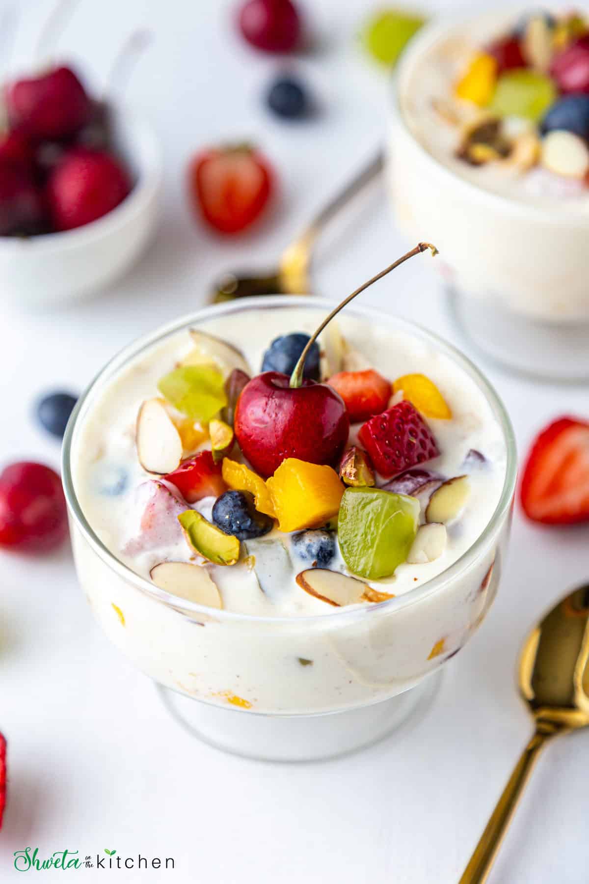 Creamy Fruit Salad with Condensed Milk: The Perfect Summer Treat