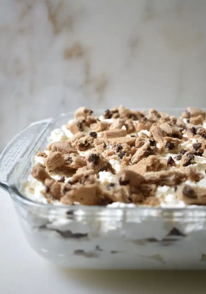 Cool Whip and Chocolate Chip Cookie Dessert: Make This Simple Treat Today!