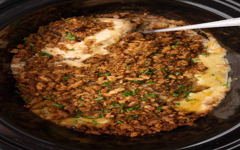 How to Make a Comforting Chicken and Noodle Crockpot Recipe Everyone Loves