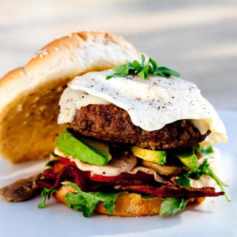 What Sauce Goes Good With Fried Egg Burger? Upgrade Your Burger Today!