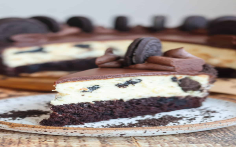 Easy Philadelphia Cream Cheese Oreo Cheesecake Recipe: A Simple Guide for Beginners!