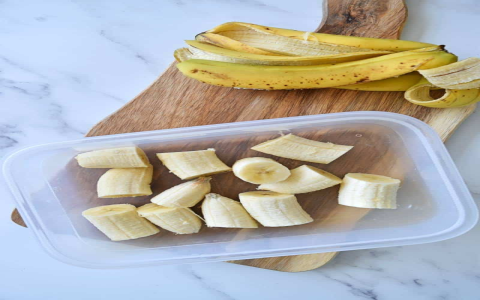 How to Use Frozen Bananas for Banana Bread: A Simple Guide!