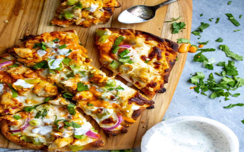 Best BBQ Chicken Flatbread: Easy Homemade Recipe Everyone Will Love!