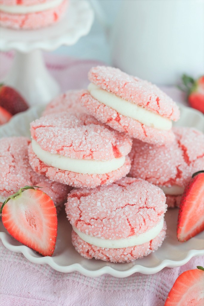 What Can I Make With a Strawberry Cake Mix? Get Inspired by These Tasty Ideas