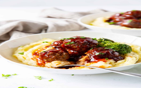 Yummy Sides for Meatball Subs (Easy Meatball Sub Sides Youll Love)