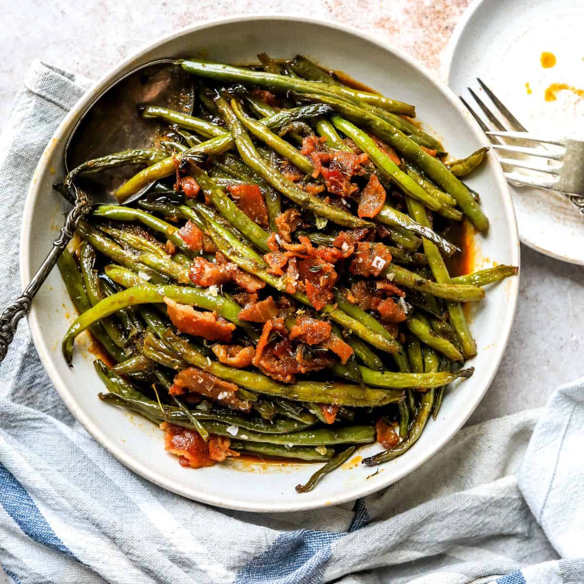 How to make a crack green beans recipe with fresh green beans? Just 5 easy steps