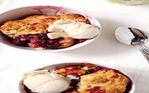 How to Make Cracker Barrel Cherry Chocolate Cobbler Recipe?  This Simple Guide Will Help You Bake!