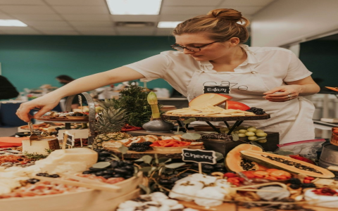 Grazing Tables: Everything You Need to Know About This Foodie Trend
