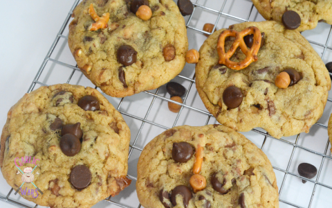 Best Panera Bread Chocolate Chip Cookie Recipe: Just Like the Bakery!