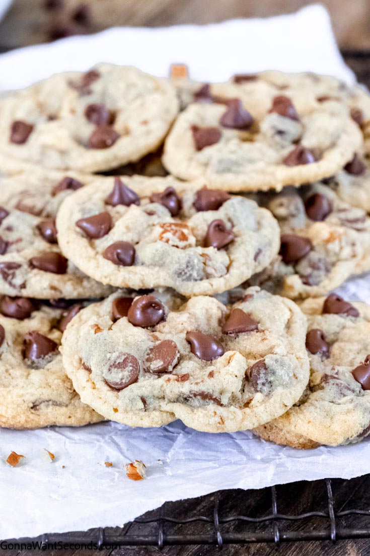 Quick Chocolate Chip Cookie Recipe with Hershey Bar - Perfect for Beginners