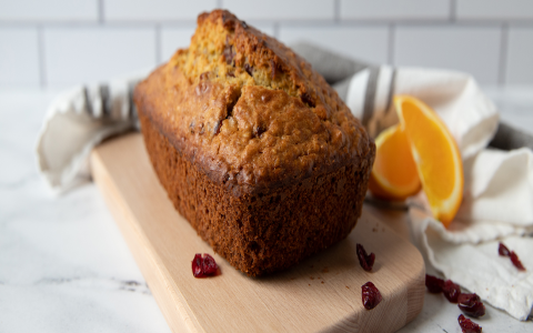 Making Betty Crocker Orange Cranberry Bread: Simple Steps for a Moist and Flavorful Loaf!