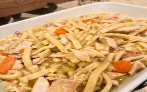 Yummy Chicken and Noodles Over Mashed Potatoes Recipe, Try this Family Favorite!