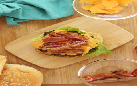 What Sauce Goes Good With Fried Egg Burger?  Upgrade Your Burger Today!