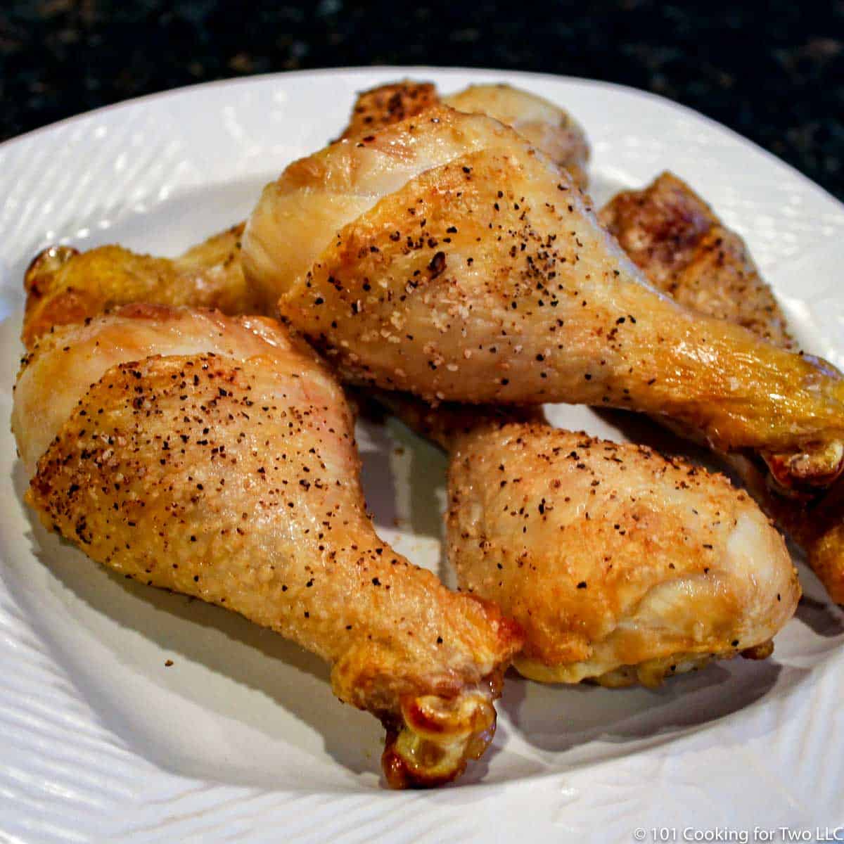 Whats the best temperature to bake chicken legs (Simple guide to perfect chicken)
