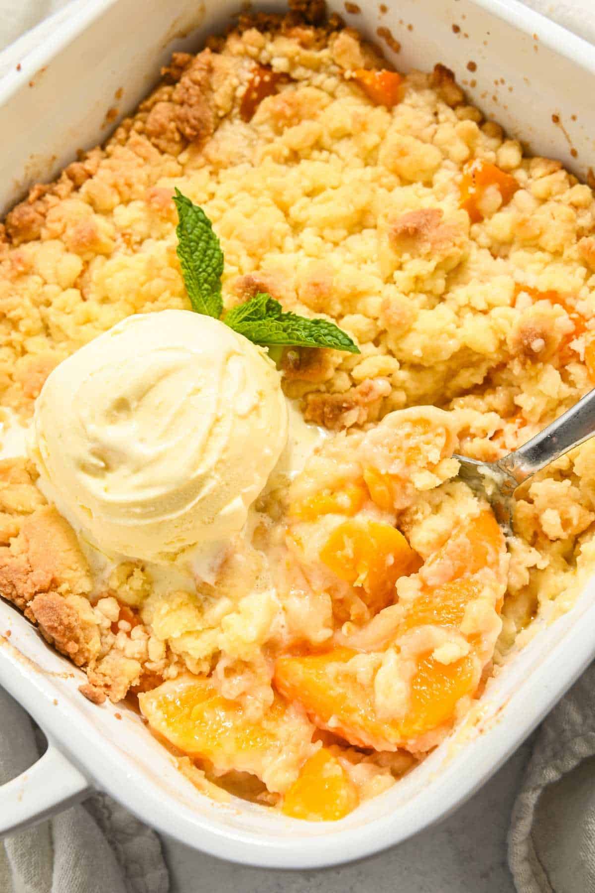 Yellow Cake Mix Peach Cobbler: The Easiest Recipe | This is the Only Recipe You Need Today