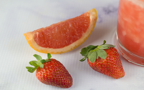What to mix with strawberry moonshine - Simple and yummy guide
