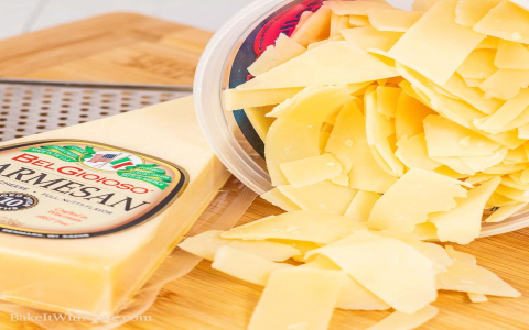 Pecorino Substitute: What Can I Use Instead? Easy Swaps for Your Recipes