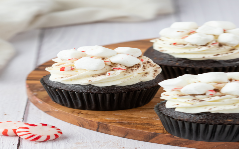 Chocolate Peppermint Cupcakes From Cake Mix: The Best Way To Bake a Festive Dessert Without the Fuss