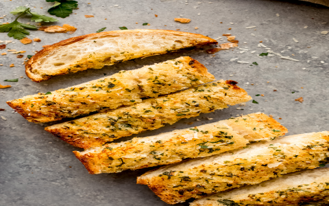 Easy Garlic Bread Oven Toaster: How to Make It Perfect?
