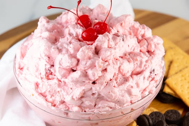 Easy Fruit Salad with Cherry Pie Filling: A Quick Dessert Recipe