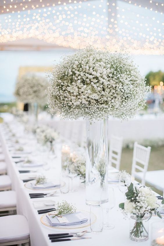 DIY Centerpieces: Inexpensive White Flowers (Simple Guide)
