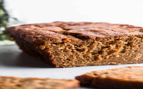 Moist banana bread recipe with crushed pineapple (The ultimate comfort food with a fruity twist)