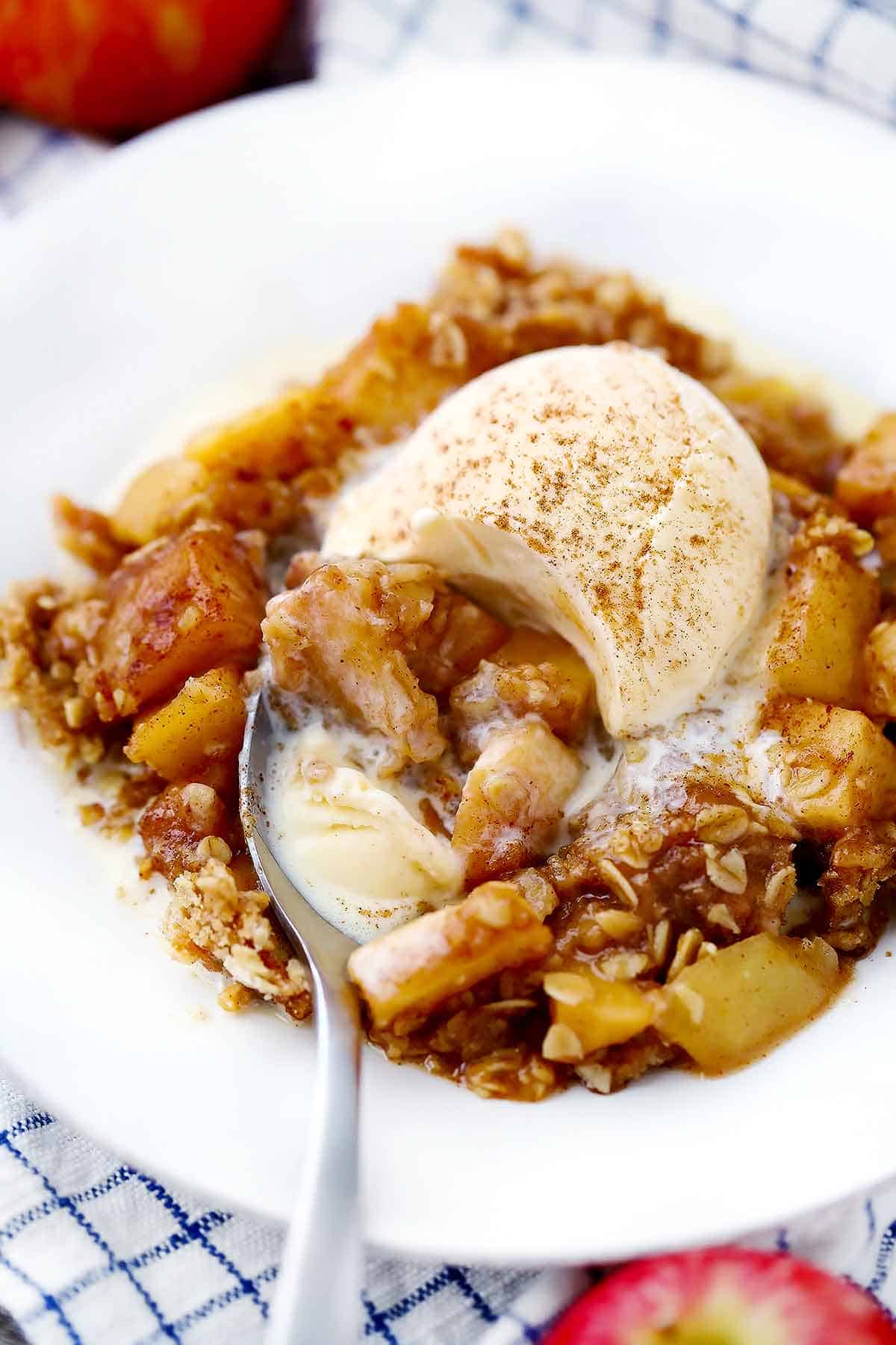 Fuji Apple Recipe Ideas: Easy & Delicious Dishes for Fall!