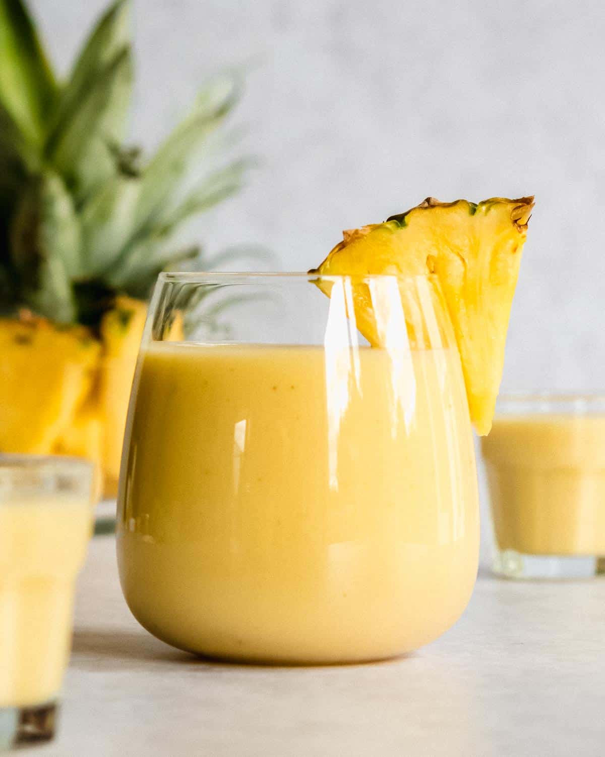 Almond Milk Pineapple Smoothie Recipe: Your Go-To Breakfast Drink!
