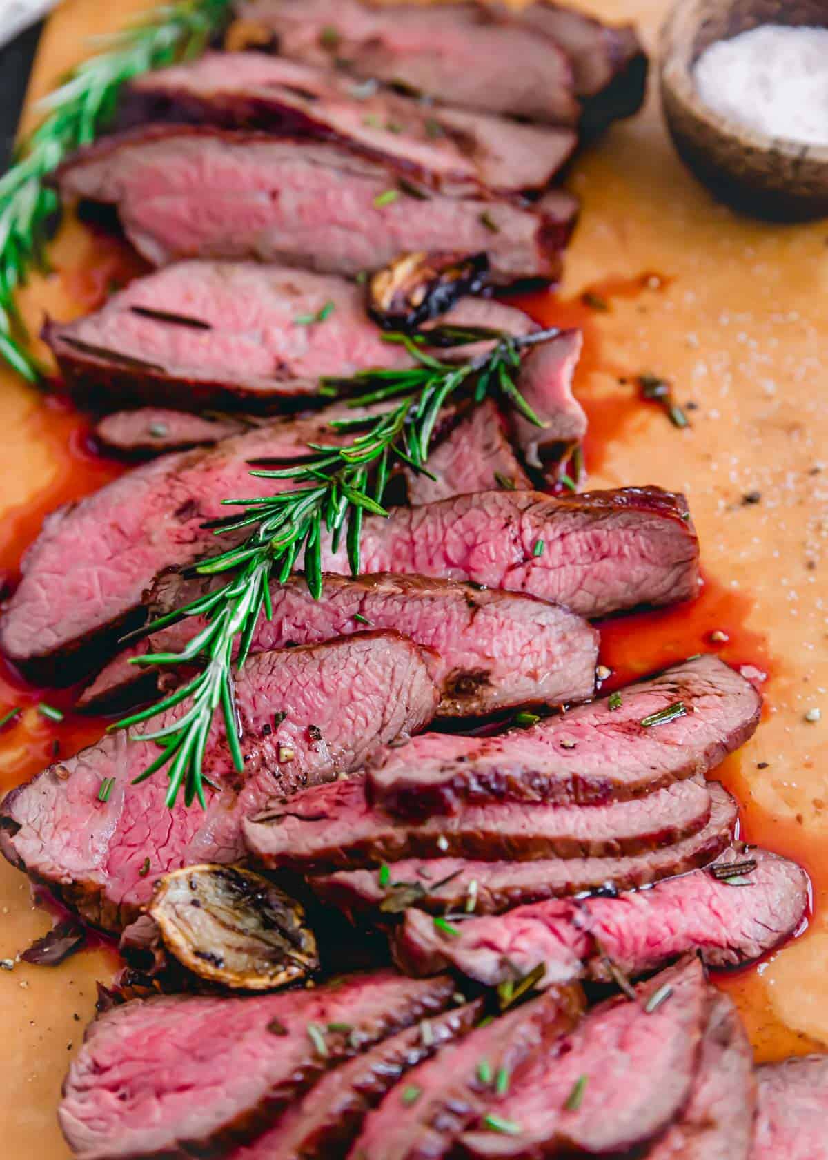 Searing a Tri Tip: Easy Steps (Get Perfect Crust Every Time)