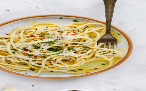 Pasta with Ghee and Parmesan: A Simple Comfort Food Dish