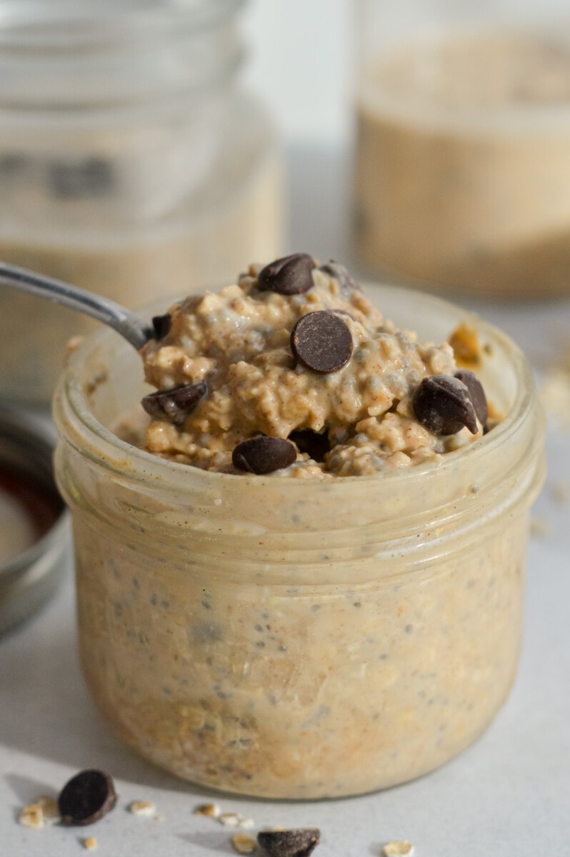 Make Overnight Oats Chocolate Chip Cookie Dough: Easy Steps for a Quick Treat!