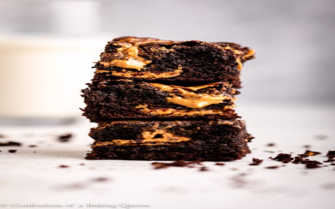 Banana Peanut Butter Cocoa Brownies: Quick, Simple, and Delicious Dessert Recipe that Everyone Loves.