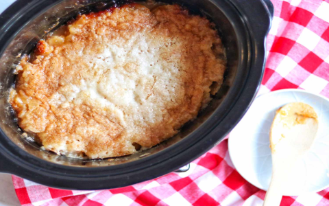 Quick Dessert 3 Ingredient Crock Pot Peach Cobbler Your Family Will Adore