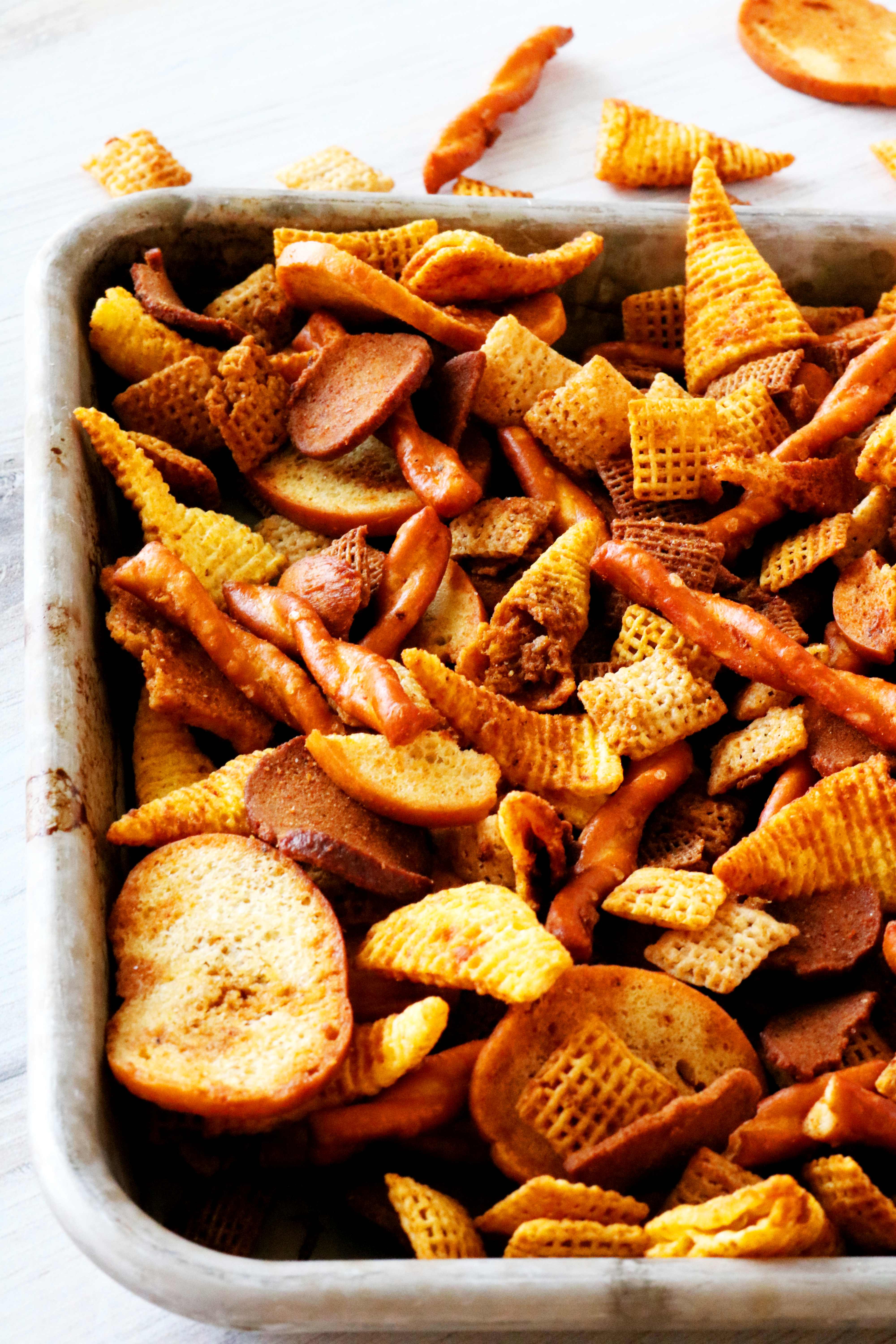 Texas Trash Recipe: Your Go-To Party Snack!