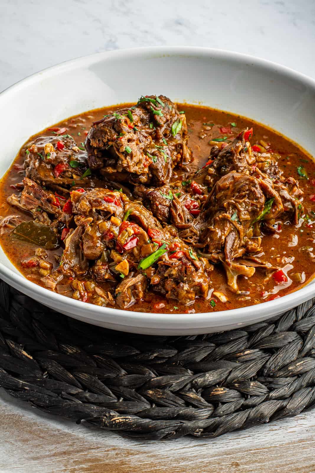 smothered turkey necks